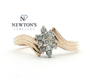 Estate 10kt Yellow Gold Diamond Cluster Ring