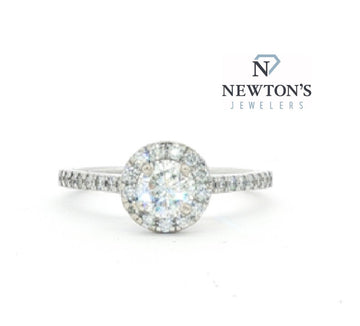 14kt White Gold Diamond Halo Engagement Ring