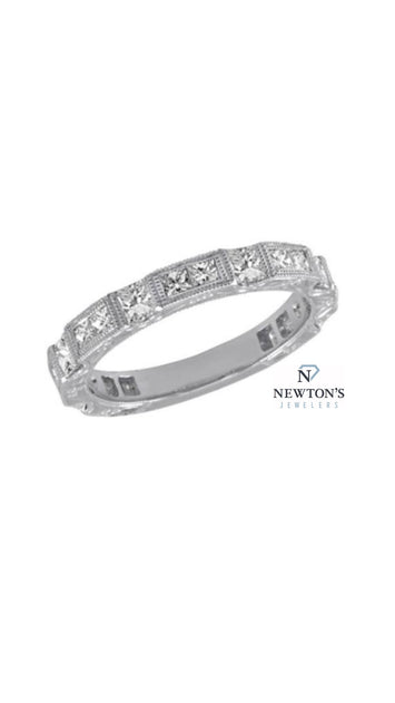 14kt White Gold Diamond Band