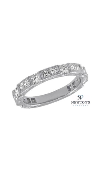 14kt White Gold Diamond Band