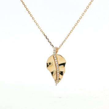 14kt Yellow Gold Diamond Leaf Pendant Necklace