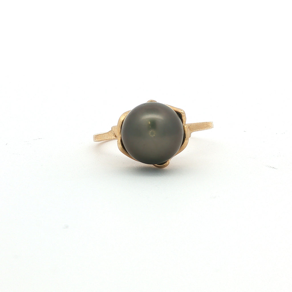 Estate 14kt Yellow Gold Tahitian Pearl Ring