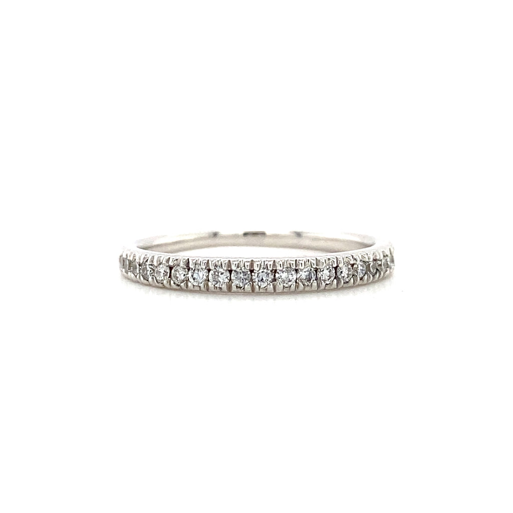 14kt White Gold Twenty One Diamond Band (0.21ct)