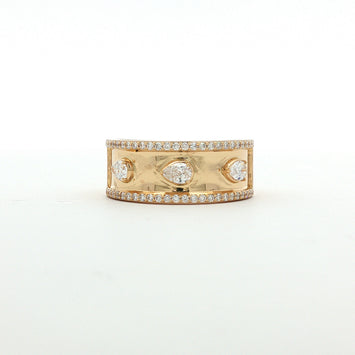 18kt Yellow Gold Mixed Cut Diamond Band