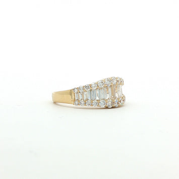 14kt Yellow Gold Mixed Cut Diamond Band