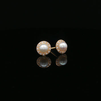 14kt Yellow Gold Pearl Diamond Halo Earrings