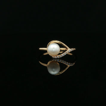 14kt Yellow Gold Pearl & Diamond Loop Twist Ring