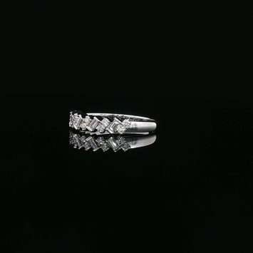 18kt White Gold Baguette & Round Diamond Band