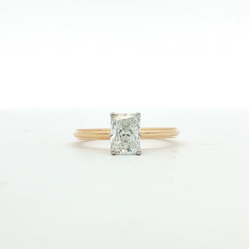 14kt Yellow Gold Radiant Cut Diamond Solitaire Ring