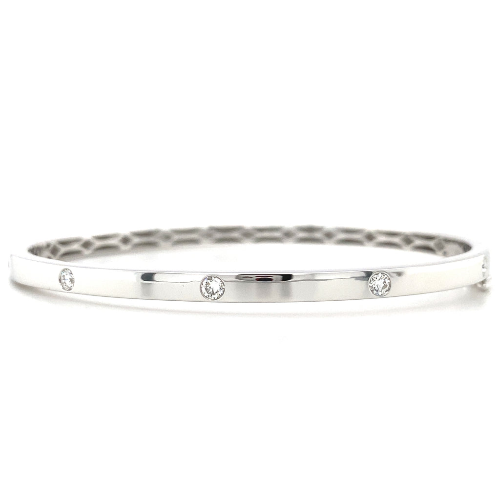 14kt White Gold and Diamond Bangle Bracelet (0.30ct)