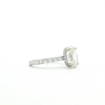 14kt White Gold Oval Diamond Engagement Ring