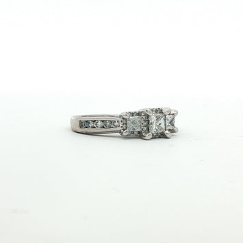 Estate 14kt White Gold Three-Stone Diamond Ring