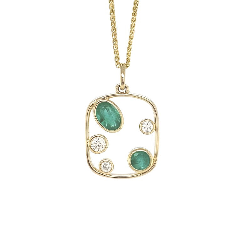 14kt Yellow Gold Diamond and Emerald Pendant with Chain