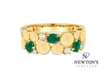 14kt Yellow Gold Emerald and Diamond Fashion Ring