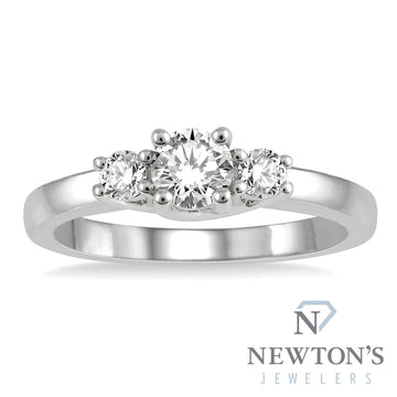 14kt White Gold Diamond 3-Stone Engagement Ring