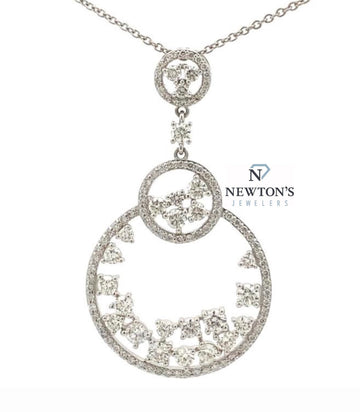 14kt White Gold Graduated Double Circle Pendant