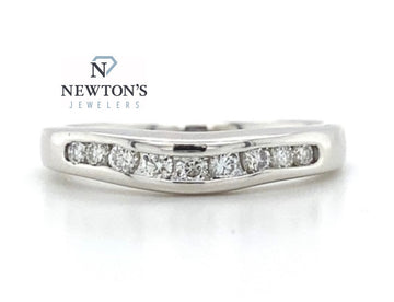 Estate 14kt White Gold Curved Diamond Band