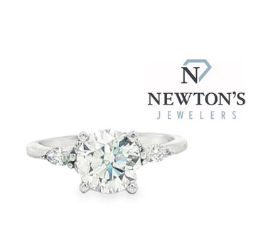 14kt White Gold Round Diamond Engagement Ring