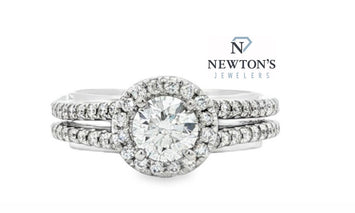 14kt White Gold Round Diamond Halo Engagement Ring