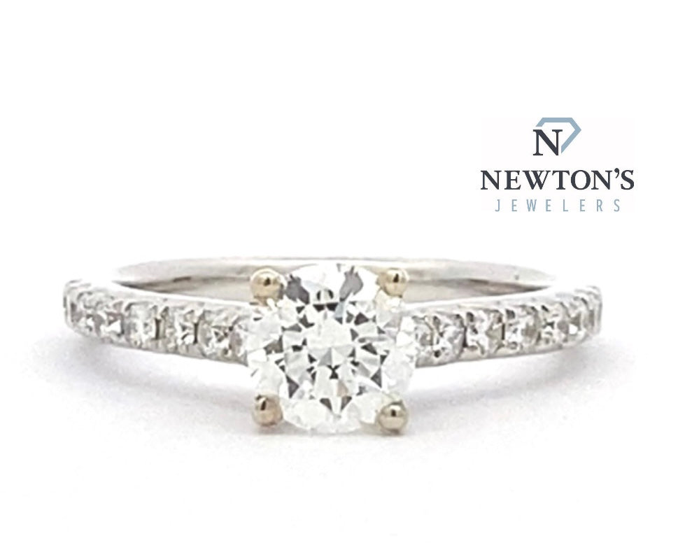 14kt White Gold Round Brilliant Diamond Engagement Ring