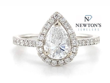 14kt White Gold Pear Shape Diamond Engagement Ring