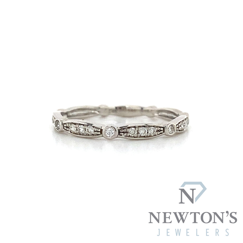 14kt White Gold & Diamond Stackable Band (0.13ct)