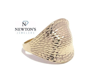 Estate 10kt Yellow Gold Textured Dome Ring