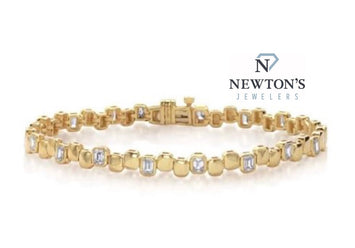 14kt Yellow Gold Emerald Cut Diamond Bracelet