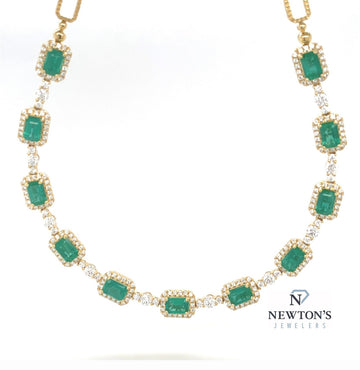 18kt Yellow Gold Emerald and Diamond Necklace