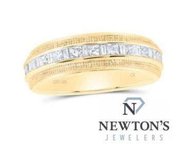 10kt Yellow Gold Mens Diamond Band