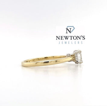 14kt Yellow Gold Oval Diamond Engagement Ring