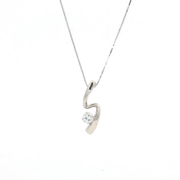 10kt White Gold Diamond Solitaire Pendant Necklace