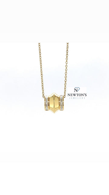 18kt Yellow Gold Diamond Pendant and Chain