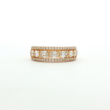 18kt Yellow Gold Diamond Band
