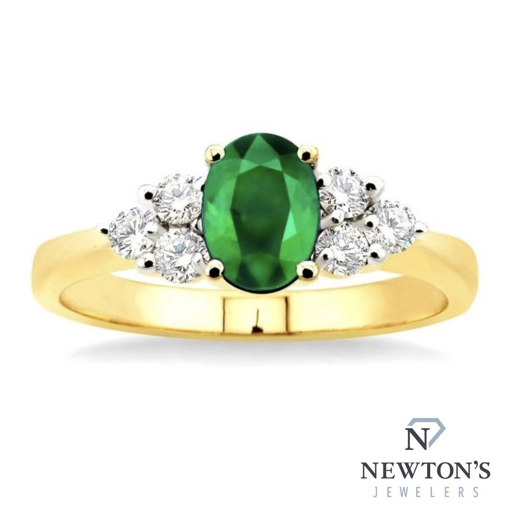 14kt Yellow Gold Oval Emerald & Diamond Fashion Ring