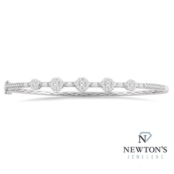 14kt White Gold Diamond Bangle Bracelet (1.10ct TW)