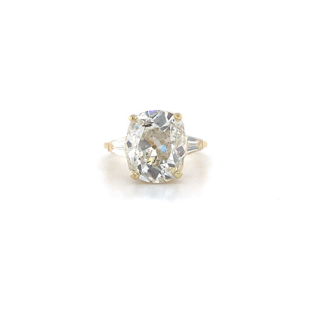 18kt Yellow Gold 5.88ct Old Mine-Cut Elongated Diamond Engagement Ring