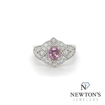 18kt White Gold Pink Sapphire & Diamond Fashion Ring