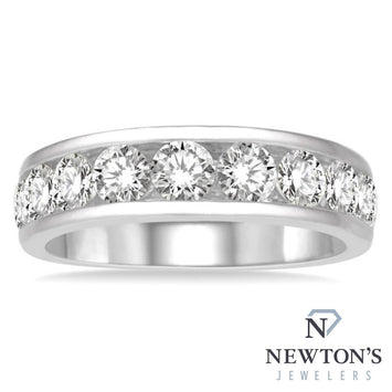 14kt White Gold Channel Set 11 Diamond Band (2.00ct)