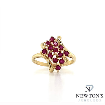 Estate 10kt Yellow Gold Ruby Ring