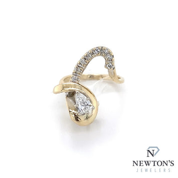 14kt Yellow Gold Sheild Diamond Ring