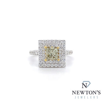 18kt White Gold Fancy Green Princess Cut Diamond Fashion Ring (1.74ct TW)