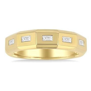 14kt Yellow Gold Geometric Diamond Band
