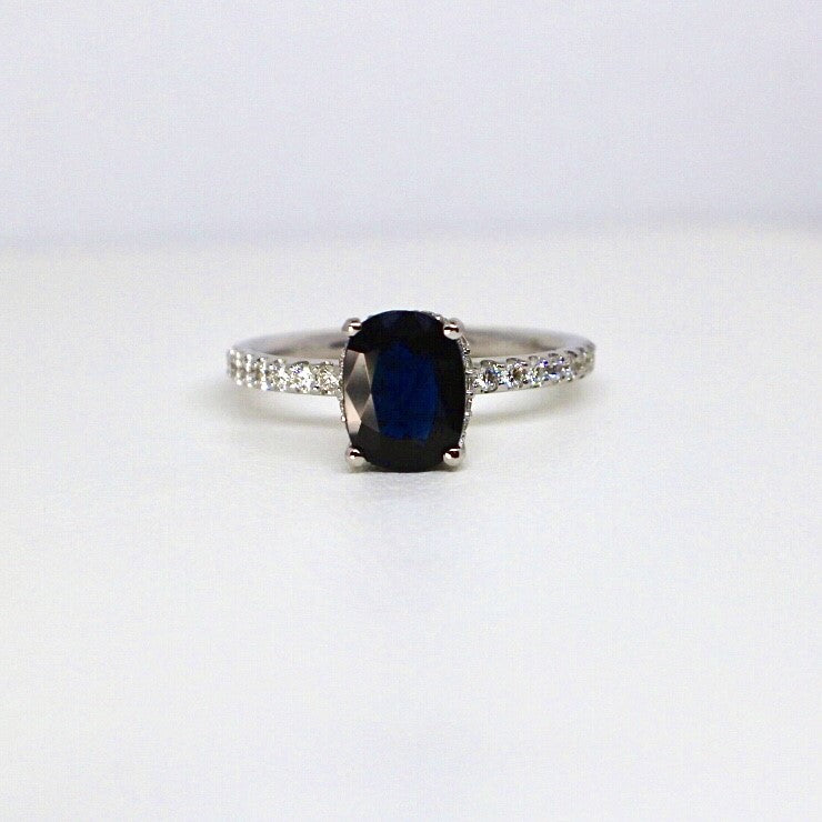 18kt White Gold Sapphire and Diamond Ring